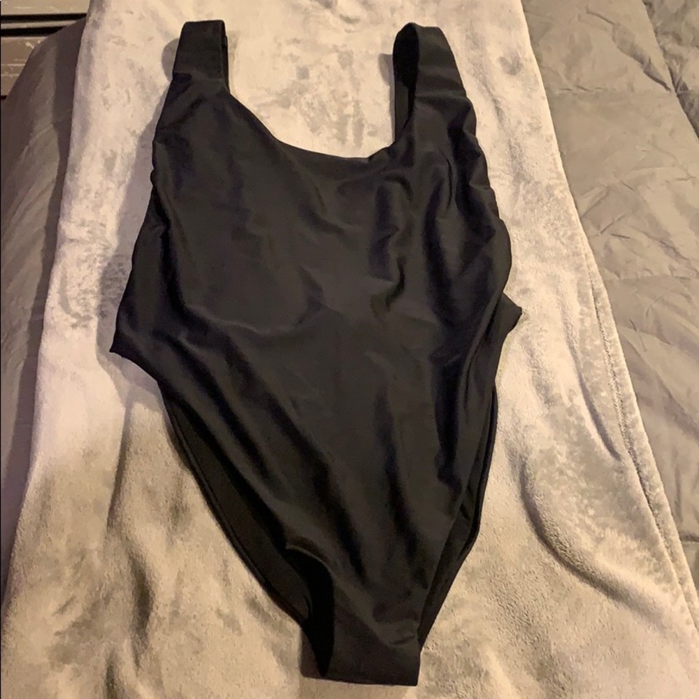 Aerie One Piece Super Scoop Swimsuit Black